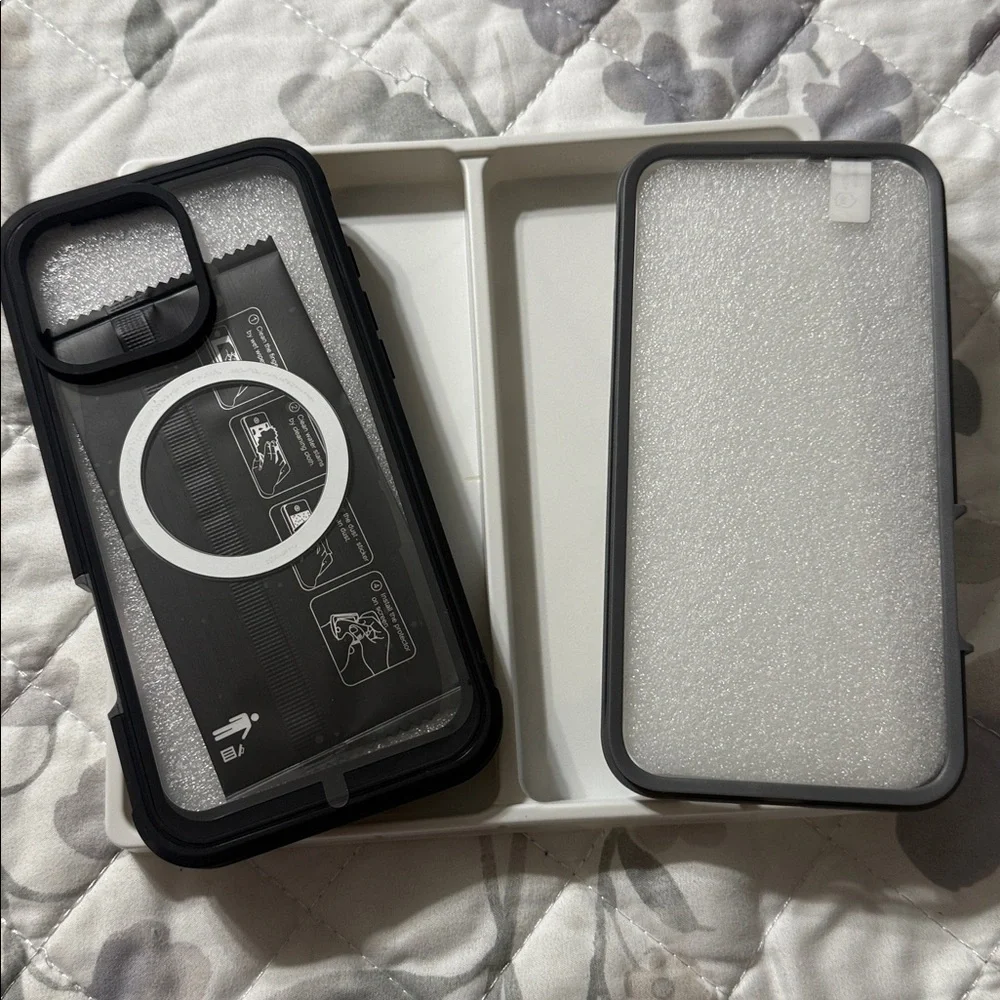 Black Phone Case for 16 pro max